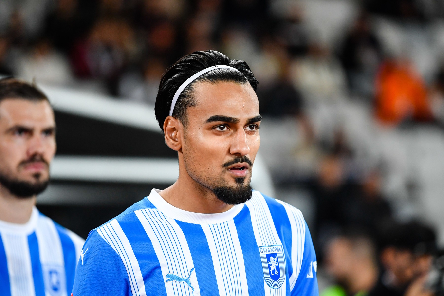SuperLiga: Universitatea Craiova reduce diferența la două puncte față de liderul Rapid. Dorinel Munteanu, debut cu înfrângere la Hermannstadt.