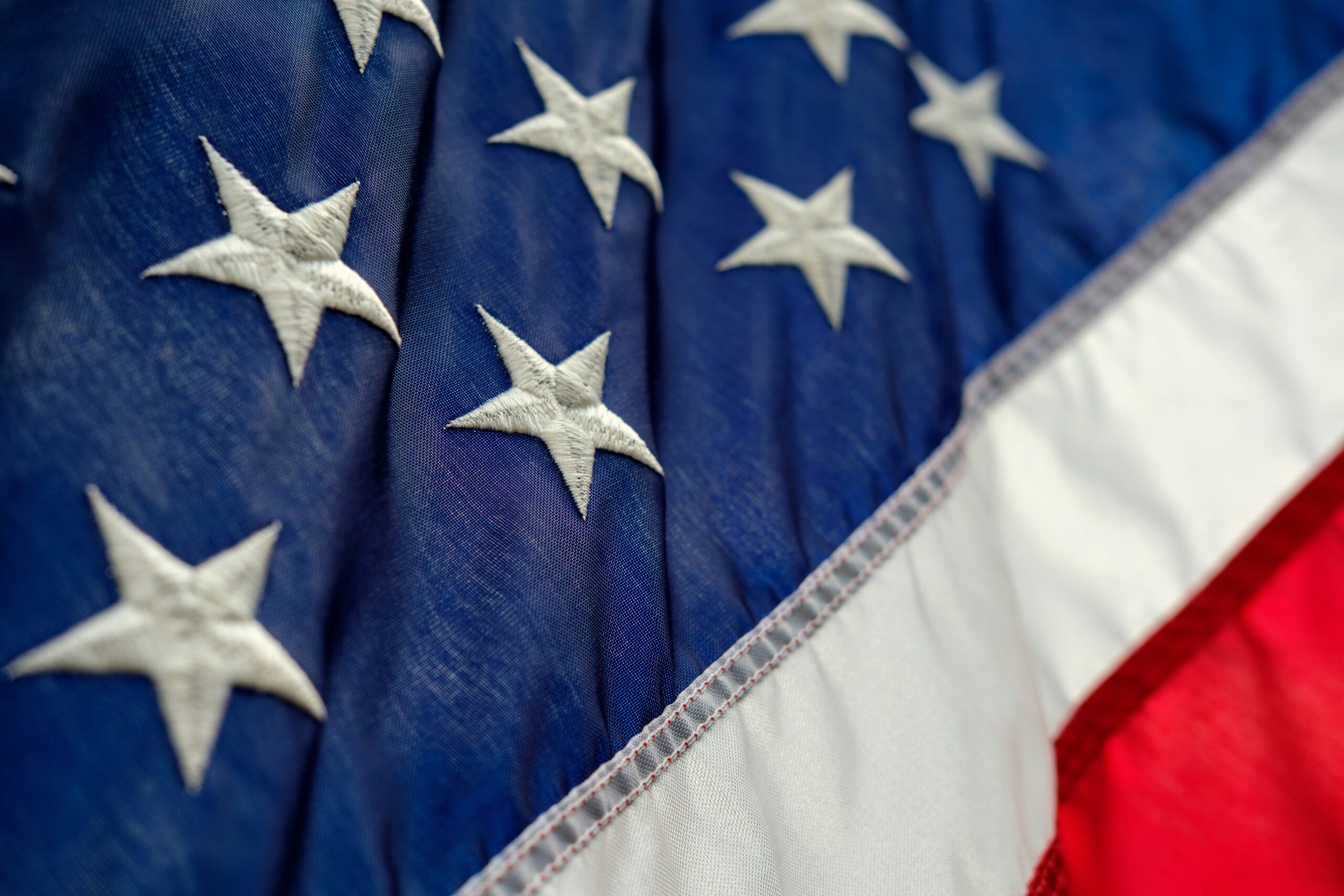 „Iadul pe Pământ” și sfârșitul gerului diplomatic: Inamicii americanilor din cel mai lung război din istoria SUA au părăsit izolarea.