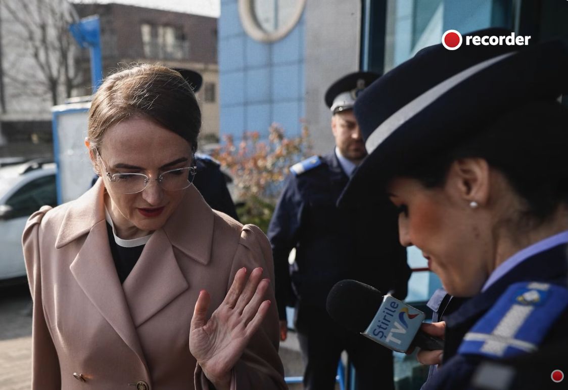 Sursele de finanțare ale Recorder. Ascensiunea Liei Savonea