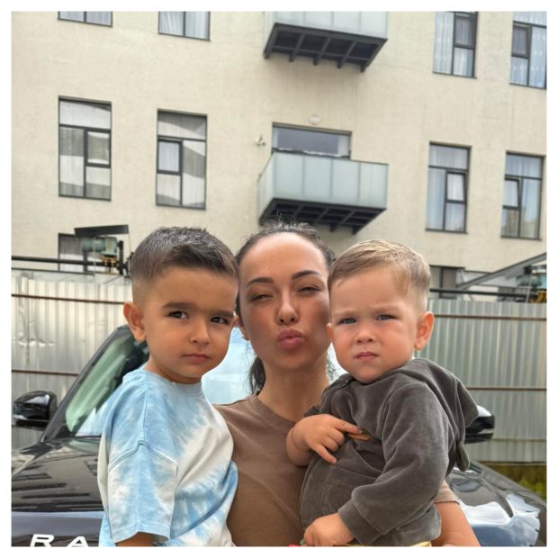 Cum se adaptează Vlăduța Lupău în calitate de mamă de băieți: „Am crescut într-o familie în care nu a fost totul permis”