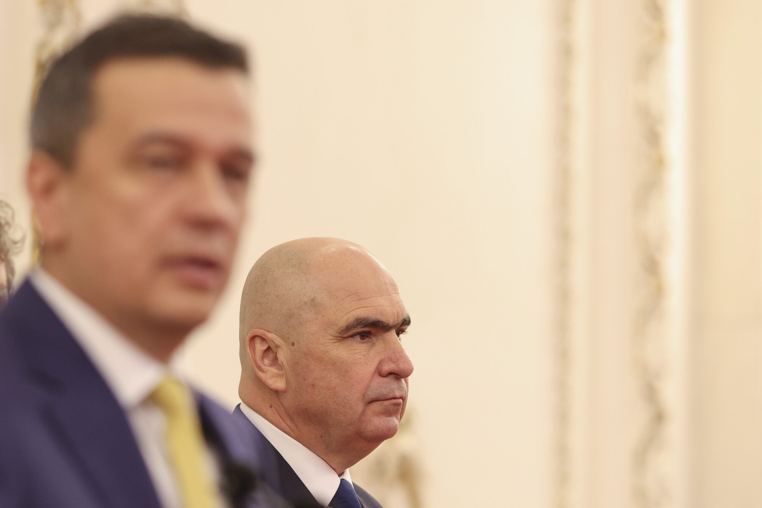 Un lider PSD critică premierul după ce un sondaj a relevat că trei sferturi dintre români consideră că țara se află pe o cale greșită: „Într-o țară normală, îți faci bagajele și pleci acasă”
