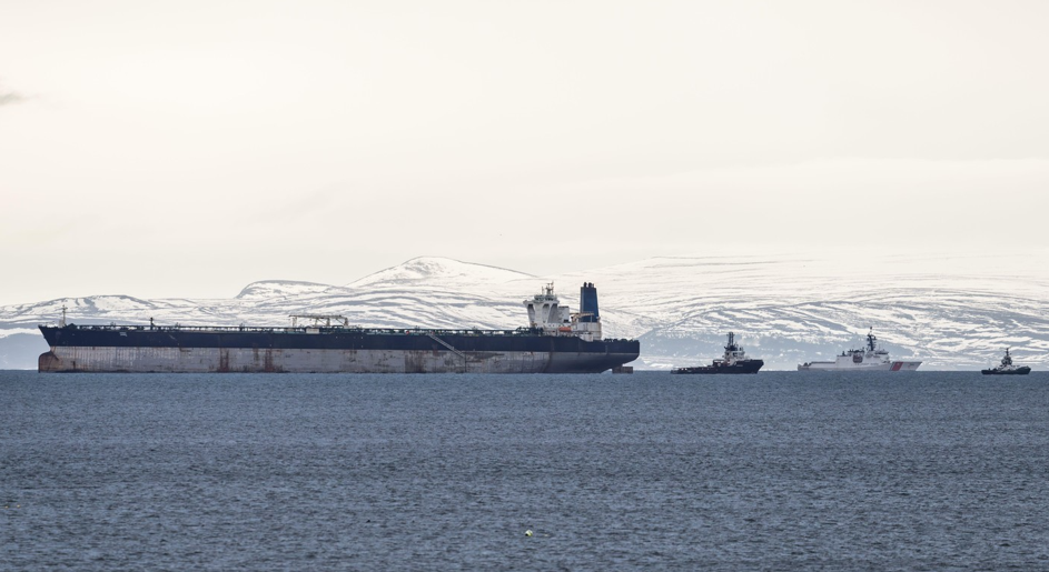 Petrolierul rus Marinera a intrat în apele britanice, fiind însoțit de Paza de Coastă a Statelor Unite.