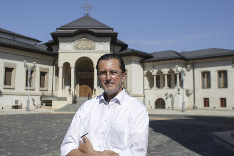 Vasile Bănescu, reacție fermă după uciderea lui Alex Pretti de către ICE și o întrebare pentru susținătorii lui Trump din politica românească: „Tăcerea asurzitoare în fața crimei reprezintă o complicitate abjectă.”