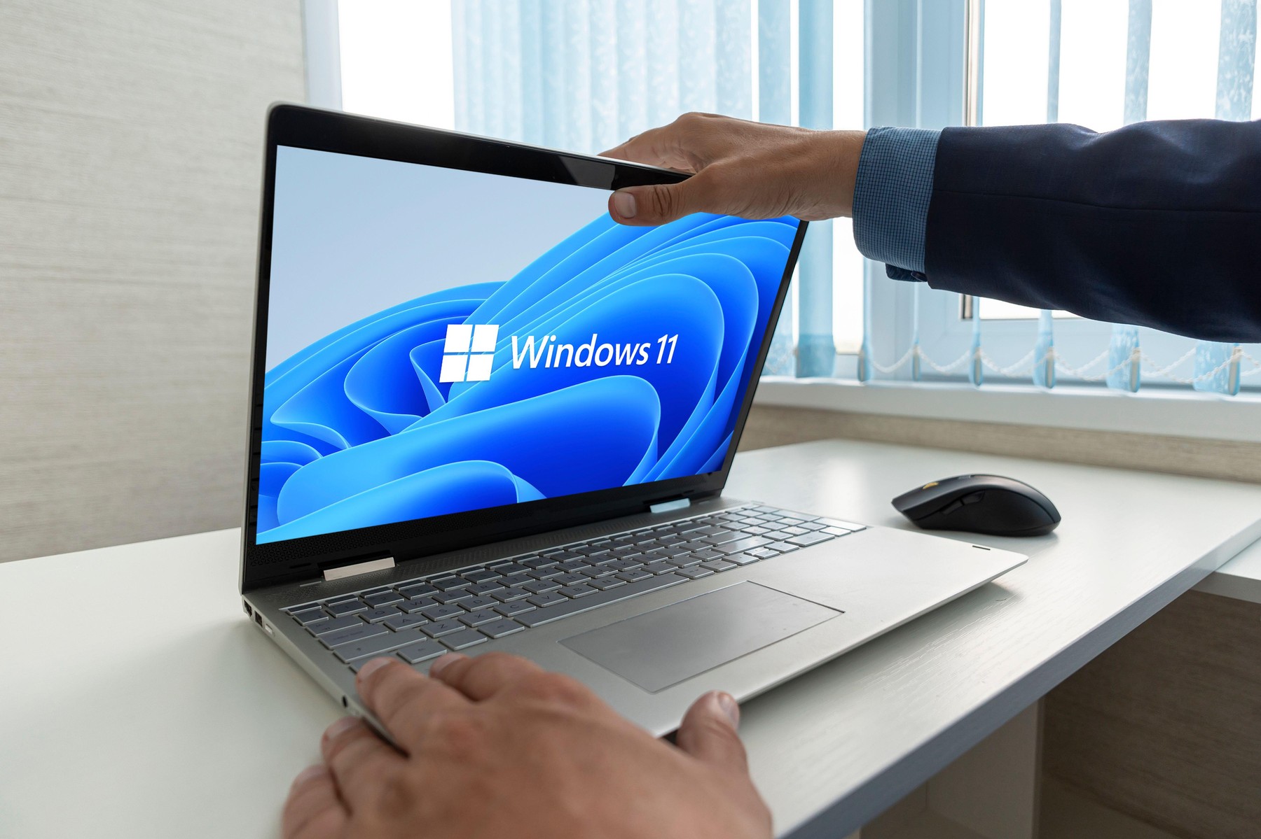 Microsoft a remediat actualizarea pentru Windows care a împiedicat oprirea unor computere.