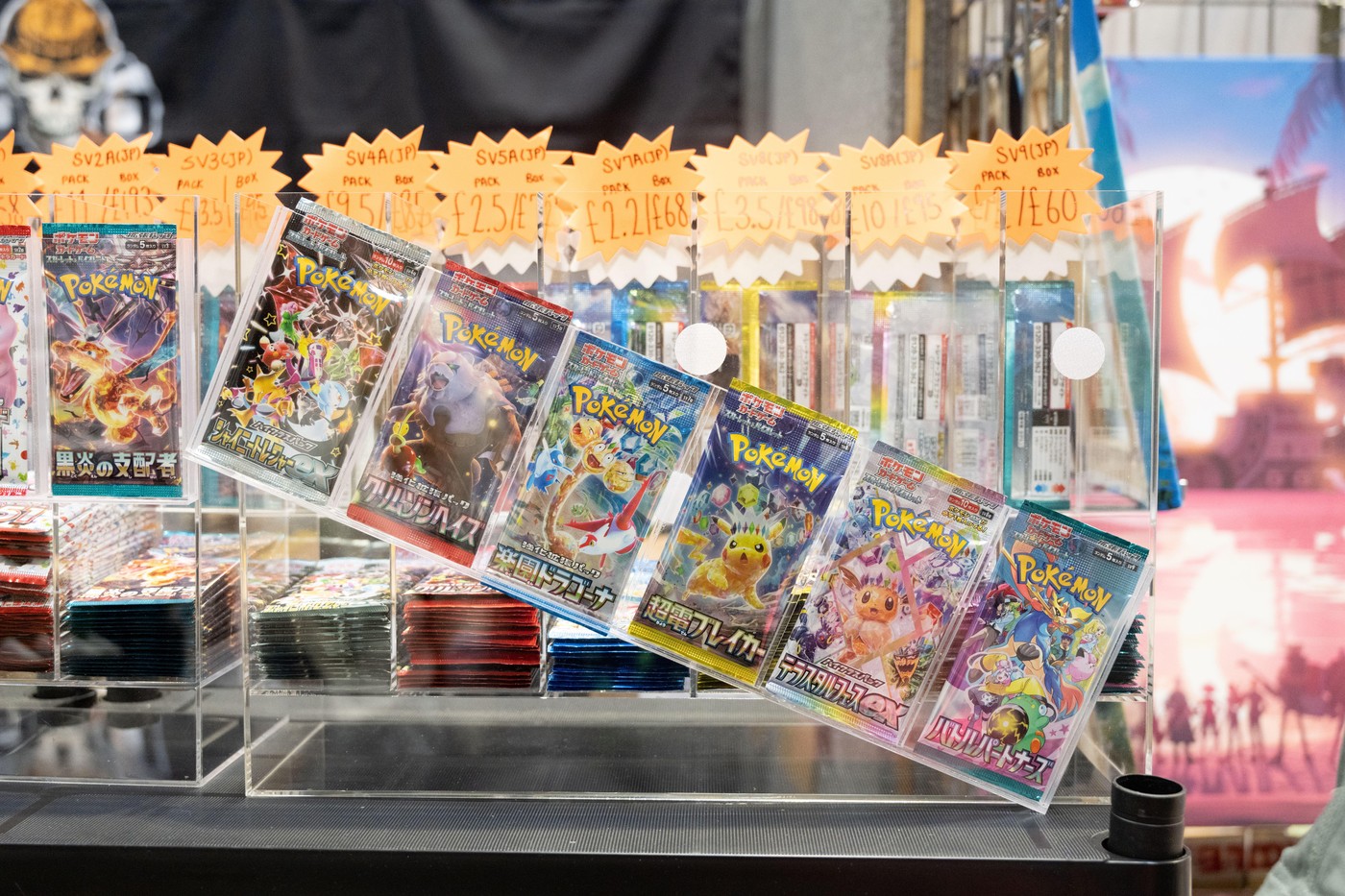 Jaf armat în New York: Trei bărbați au sustras cartonașe Pokemon estimate la 110.000 de euro.