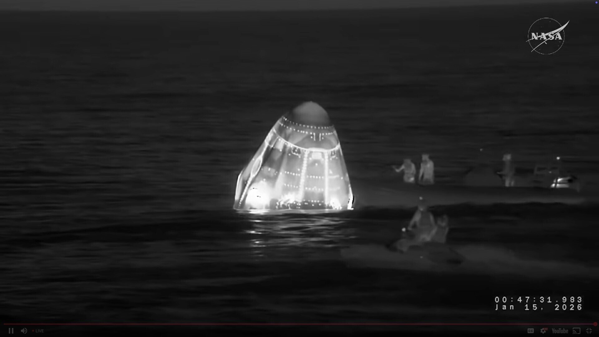 Astronautul cu o condiție medicală misterioasă s-a întors pe Pământ la bordul unei capsule Crew Dragon.