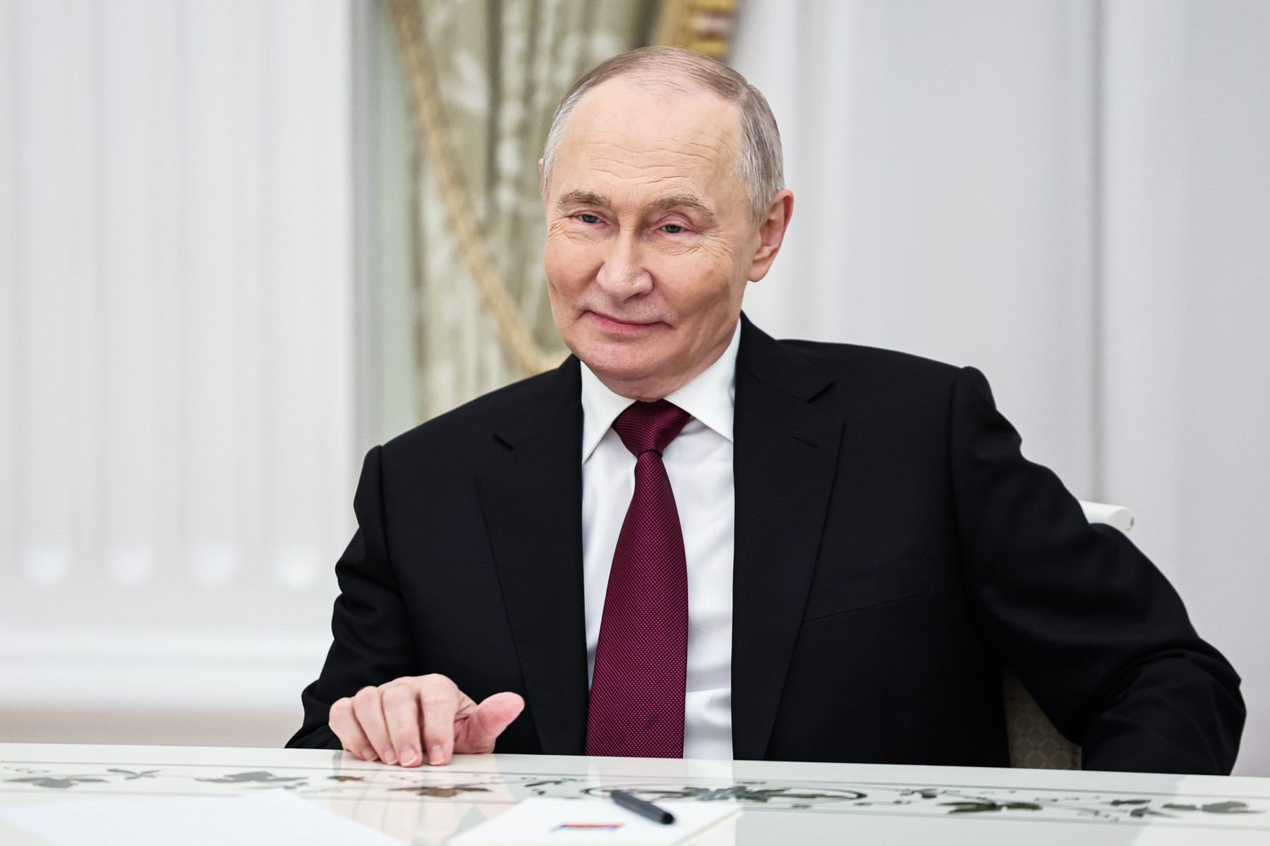 Trump afirmă că Putin a acceptat invitația sa în „Consiliul pentru Pace”. Totuși, cum intenționează liderul de la Kremlin să achite „biletul de intrare”?