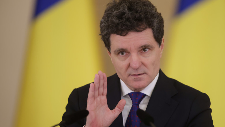 Nicușor Dan condamnă întârzierile CCR privind pensiile magistraților: „Nu aduc beneficii nici Curții, nici imaginii statului”