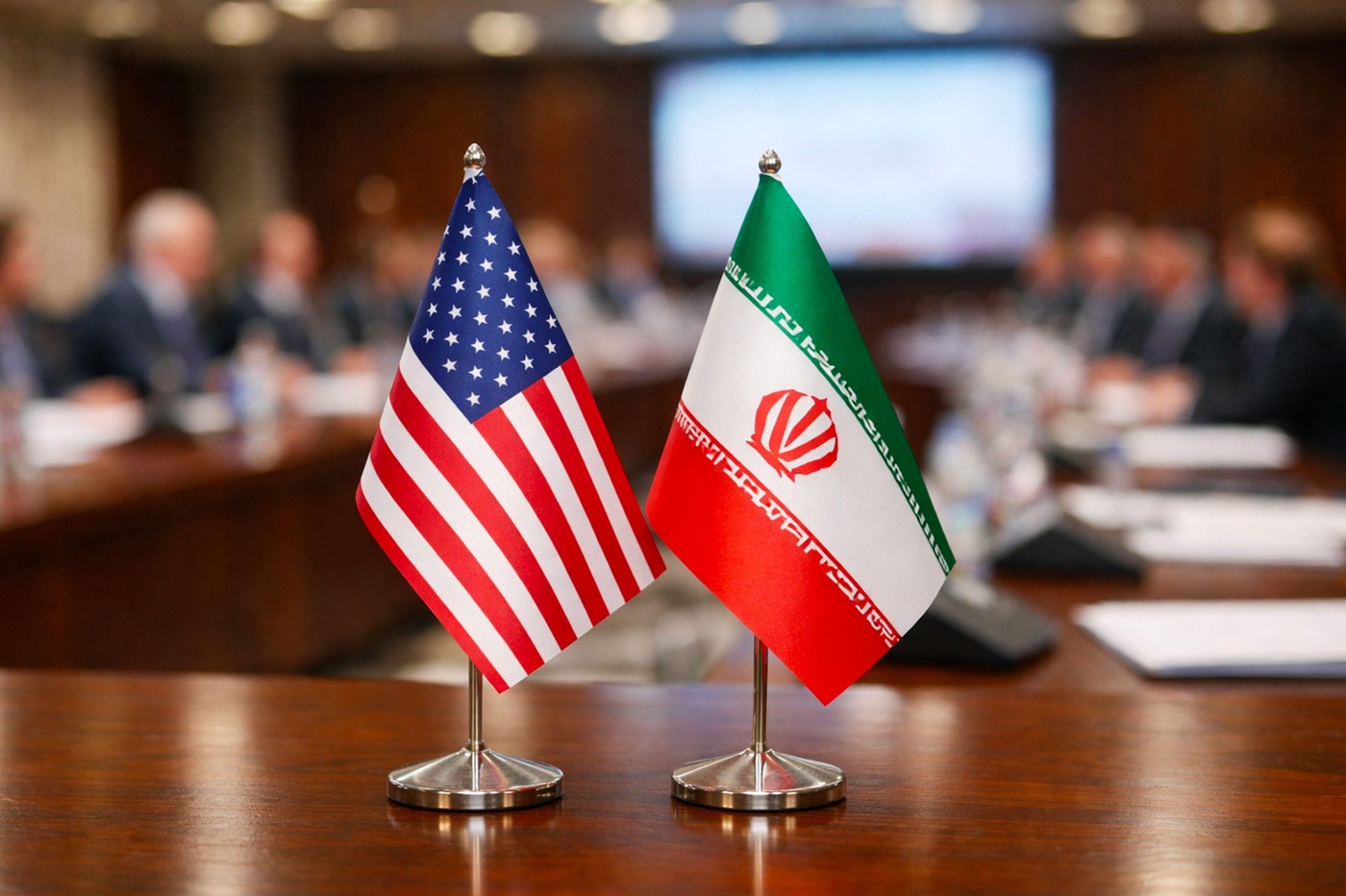 Negocieri sub amenințarea conflictului militar: SUA și Iran, a treia rundă de discuții privind nuclearele. Mobilizări militare americane în zonă.