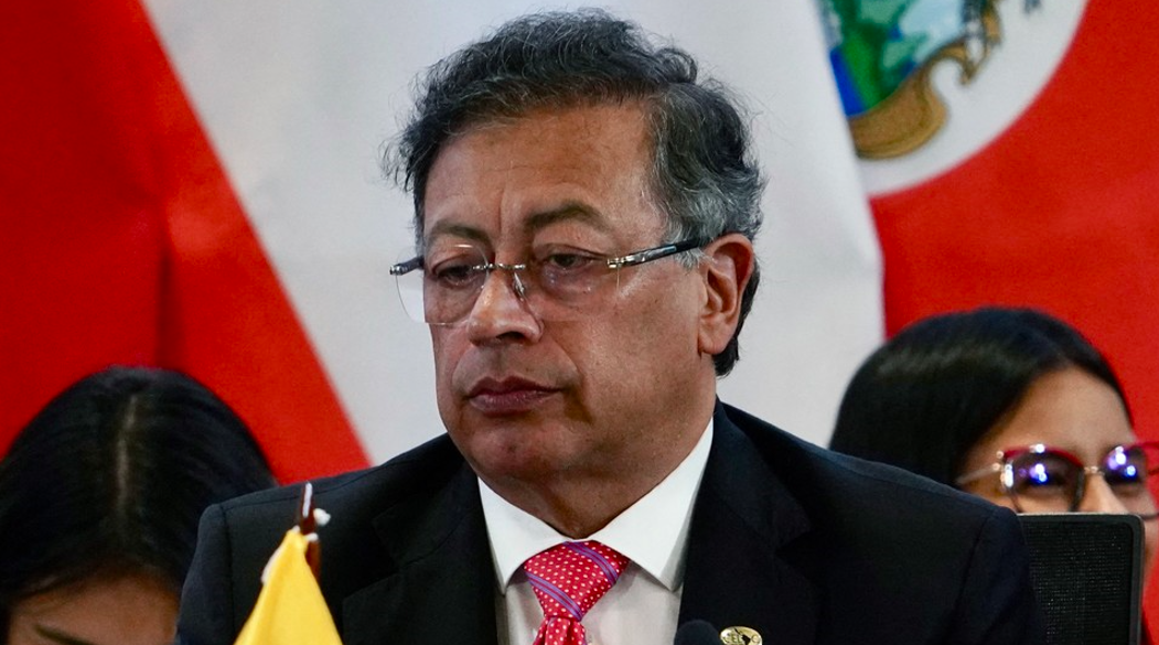 Președintele columbian Gustavo Petro afirmă că a scăpat unei tentative de asasinat: „Am fugit pentru a nu fi omorât”
