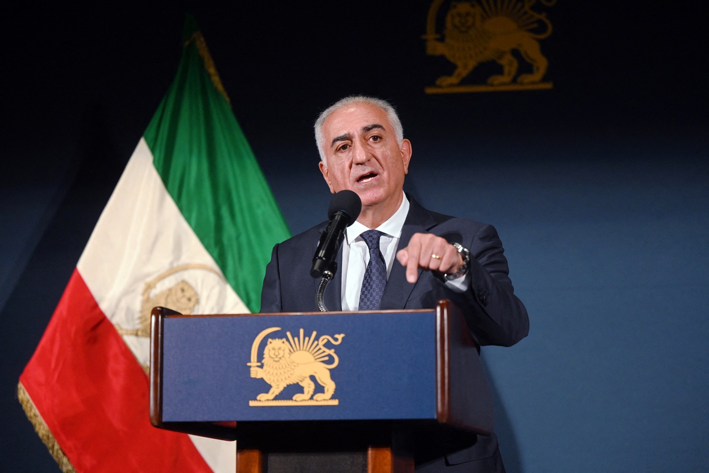 Reza Pahlavi solicită lui Trump o intervenție militară „de urgență” în Iran: „Să încheiem acest regim nedorit”