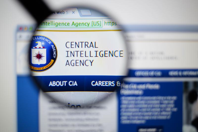 CIA suspendă publicarea ghidului său de referință World Factbook, fără a oferi o explicație.