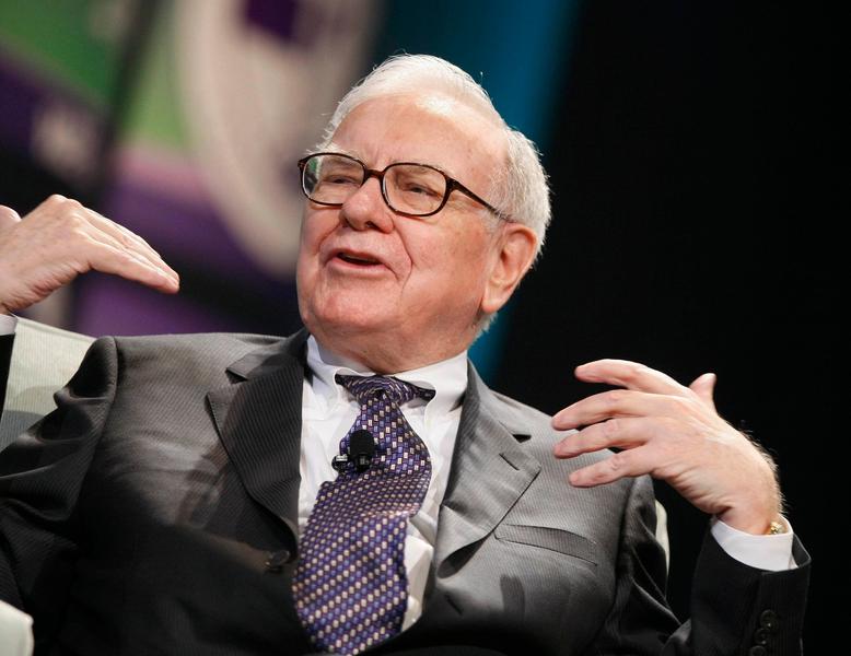 Succesorul lui Warren Buffett la conducerea Berkshire Hathaway va avea prima provocare importantă în weekend.