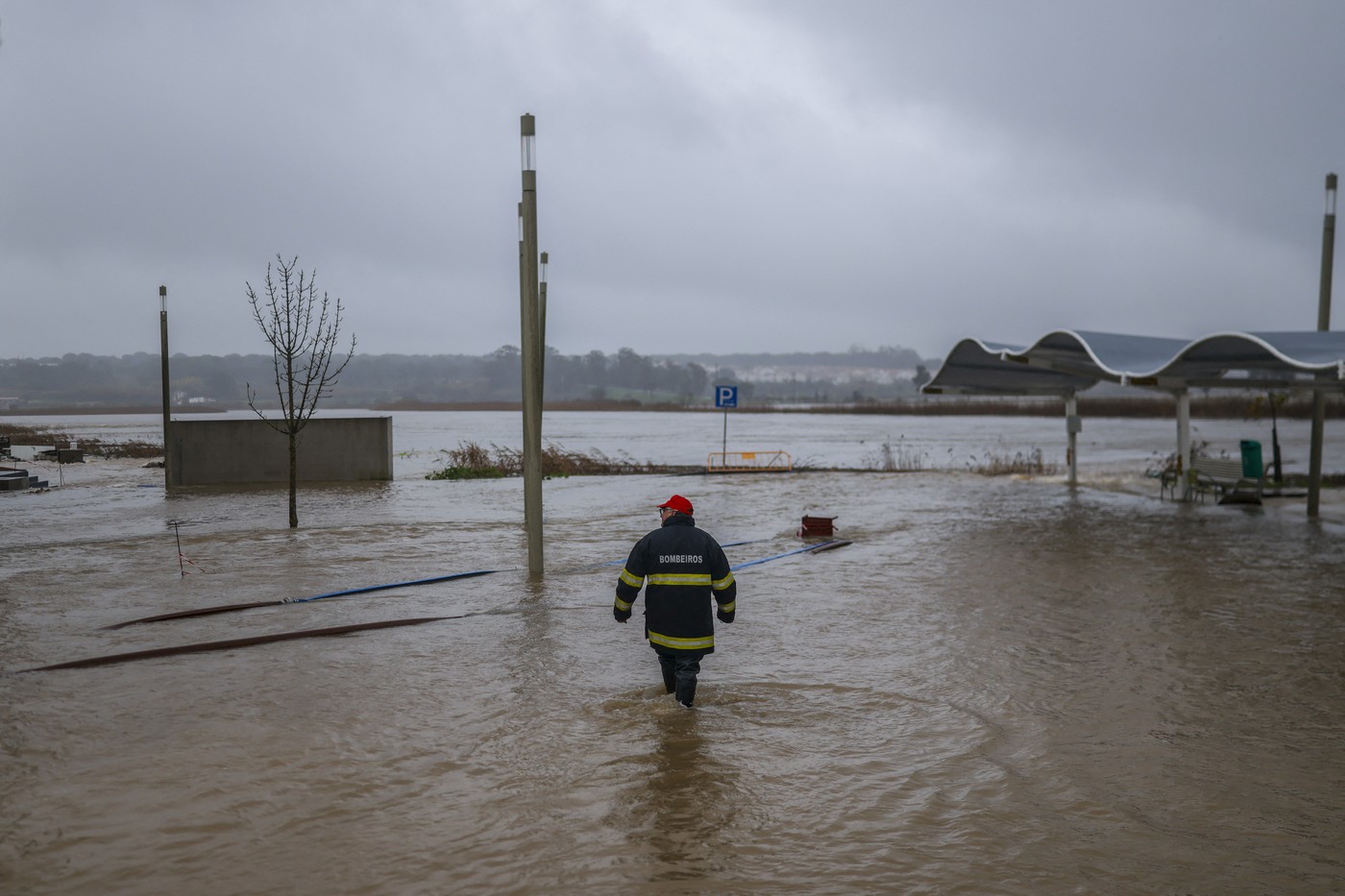 „Vom atinge limitele adaptării”: Avertismentul sever al experților pentru o Europă care neglijează scenariul climatic extrem