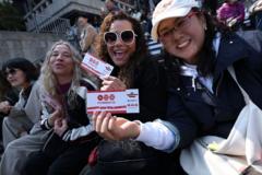 „BTS reprezintă totul pentru noi”: fanii K-pop se reunesc în Seul pentru spectacolul de revenire
