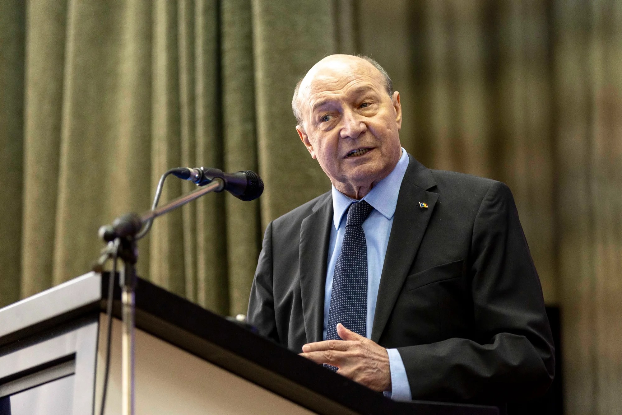 Băsescu sugerează pașii pe care România ar trebui să-i urmeze în urma amenințării din partea Iranului: „O problemă a fiecăruia dintre noi”