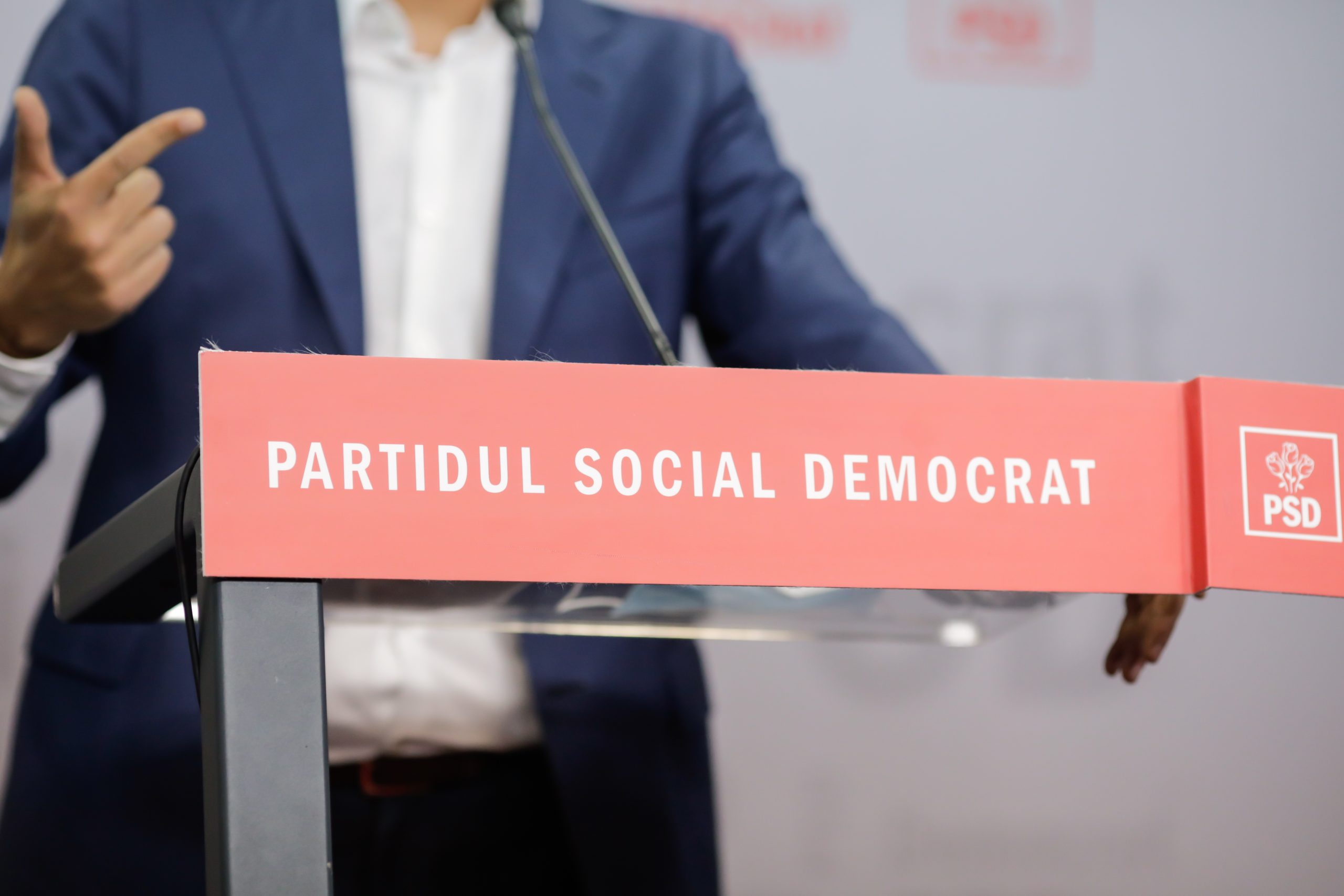 Un nou vot în PSD: organizația Dâmbovița dorește un guvern fără Bolojan și USR.
