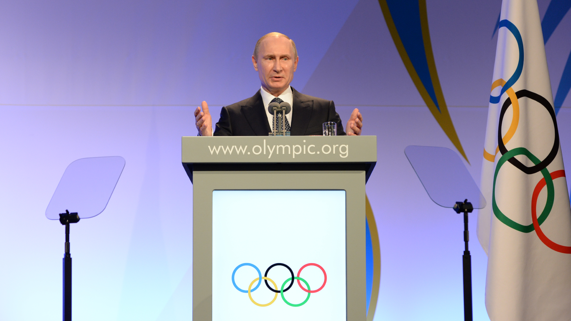 Putin își propune să organizeze Jocurile Olimpice în Rusia, invocând „salvarea idealurilor olimpismului”.