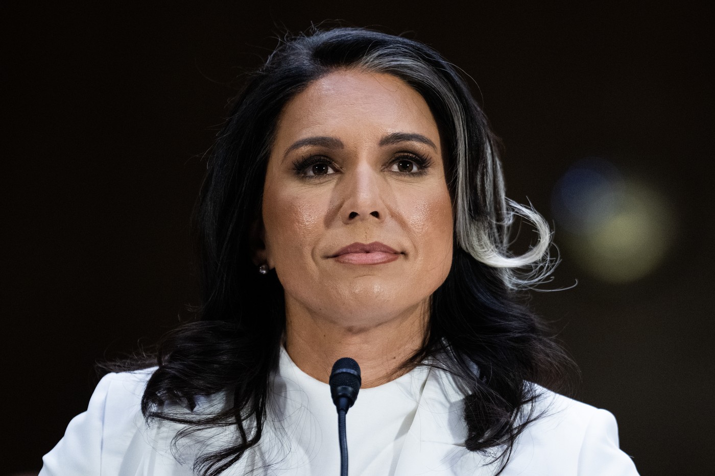 Şefa agenției de informații americane afirmă că Iranul nu a încercat să revină la programul nuclear după atacurile din iunie. Declarații contradictorii față de cele ale președintelui Trump.