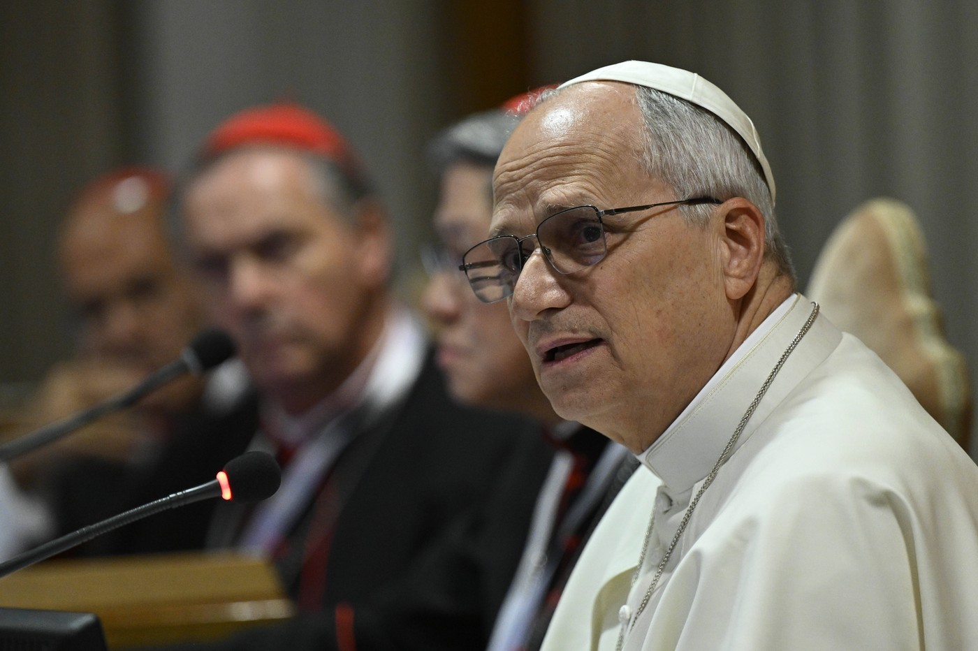 Papa Leon, apel rar către Donald Trump înainte de Paște: „Să sperăm că el caută o soluție”