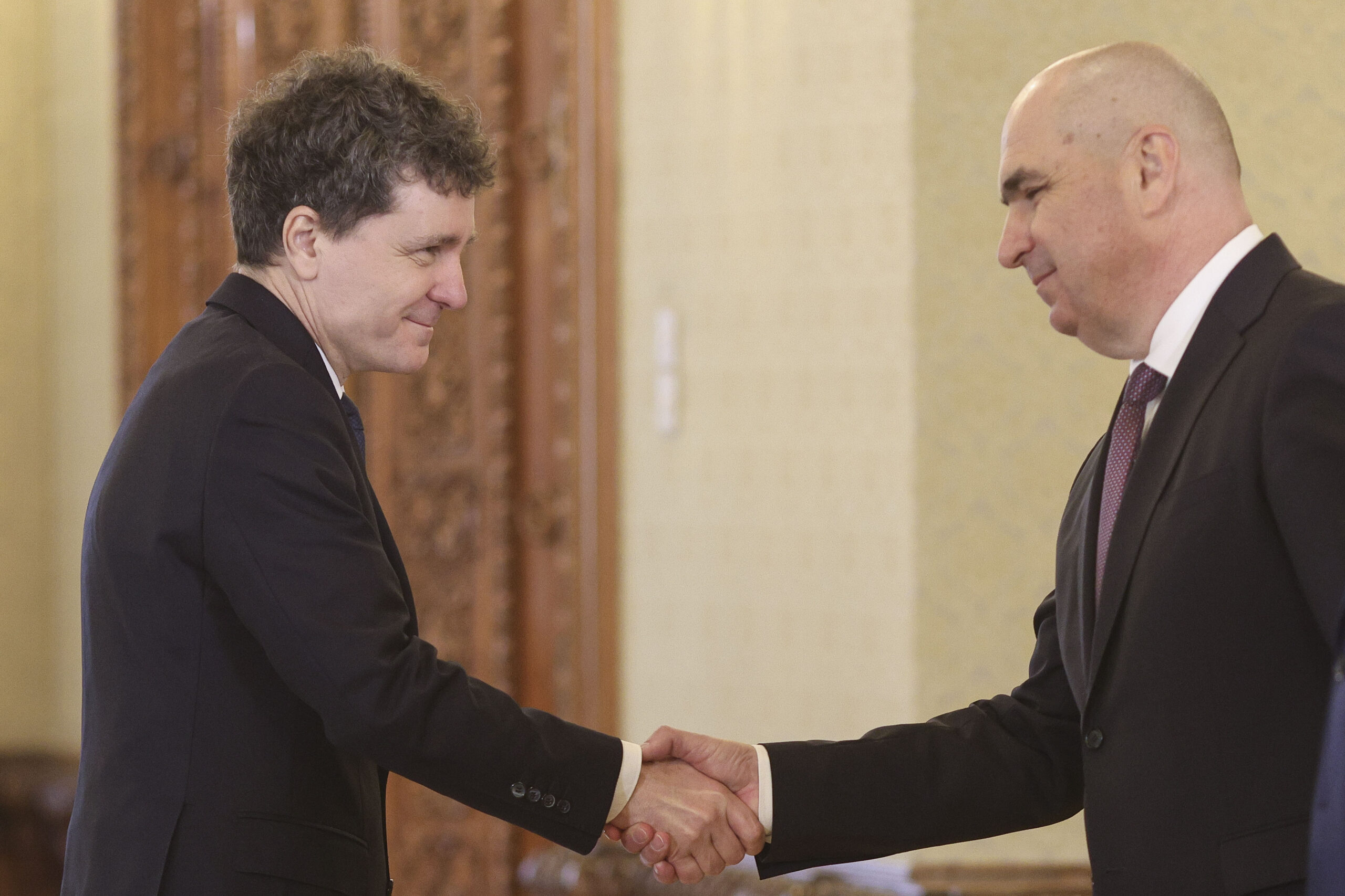 PSD, PNL, UDMR și minoritățile au participat la consultările cu Nicușor Dan, urmează USR. Declarațiile liderilor la ieșirea de la Cotroceni