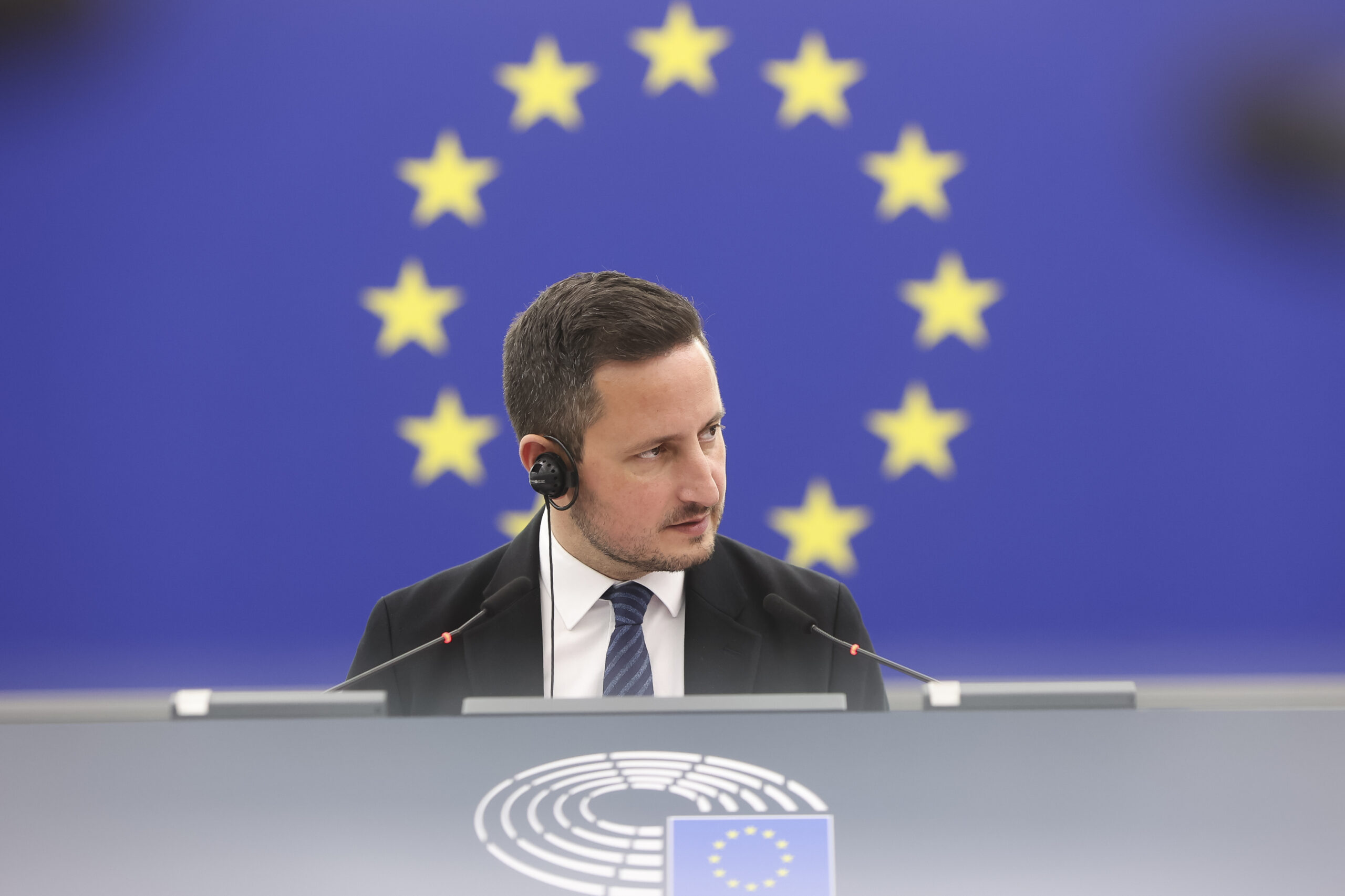 Vicepreședintele Parlamentului European Nicu Ștefănuță face apel la Peter Magyar pentru deblocarea urgentă a fondurilor UE.