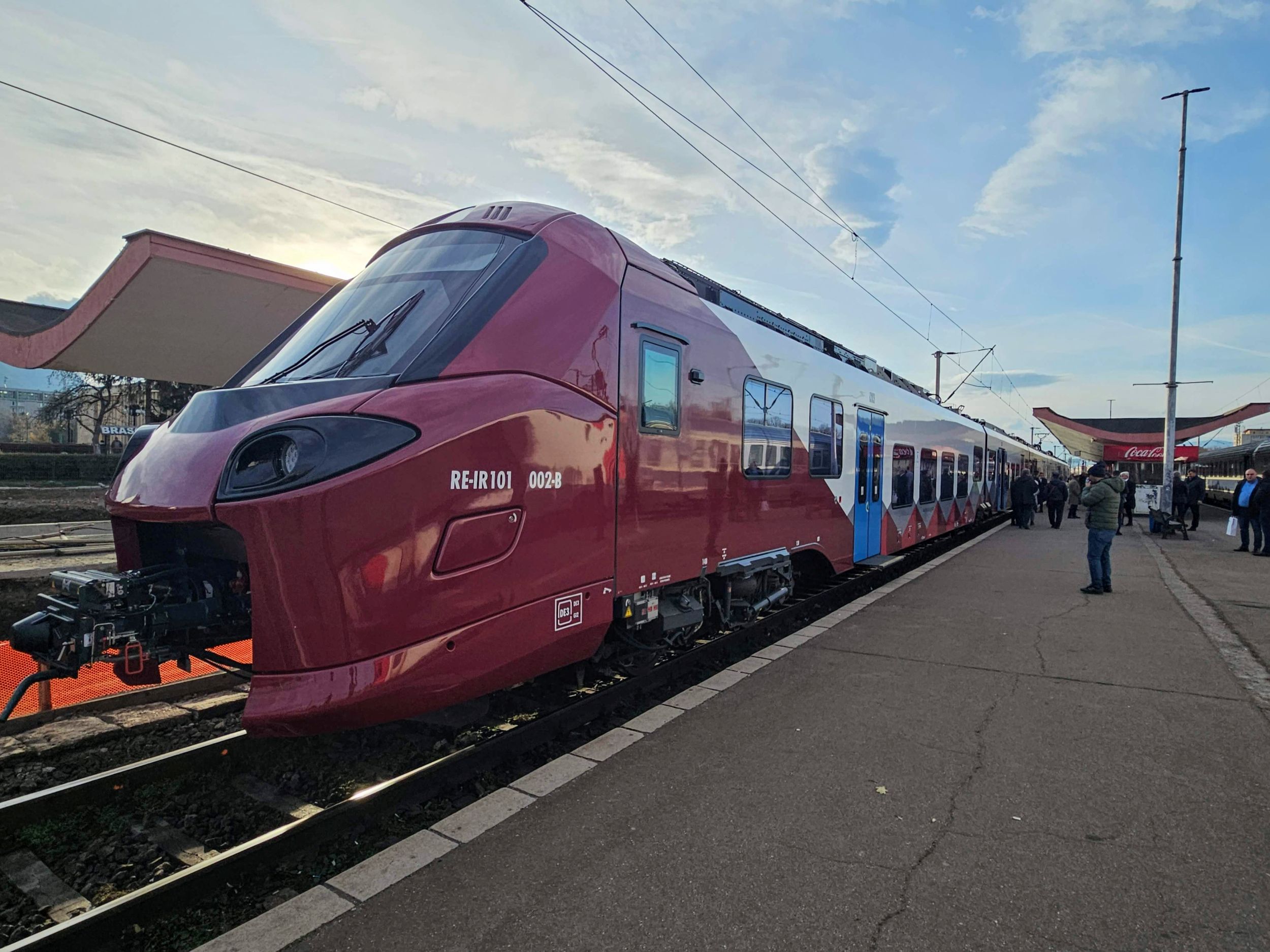 Viteză record în România la circulația feroviară pe traseul Sighișoara-Simeria