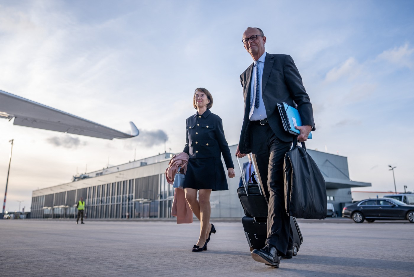 Cancelarul Merz afirmă că reducerea zborurilor „nu reprezintă o opțiune pentru Germania”