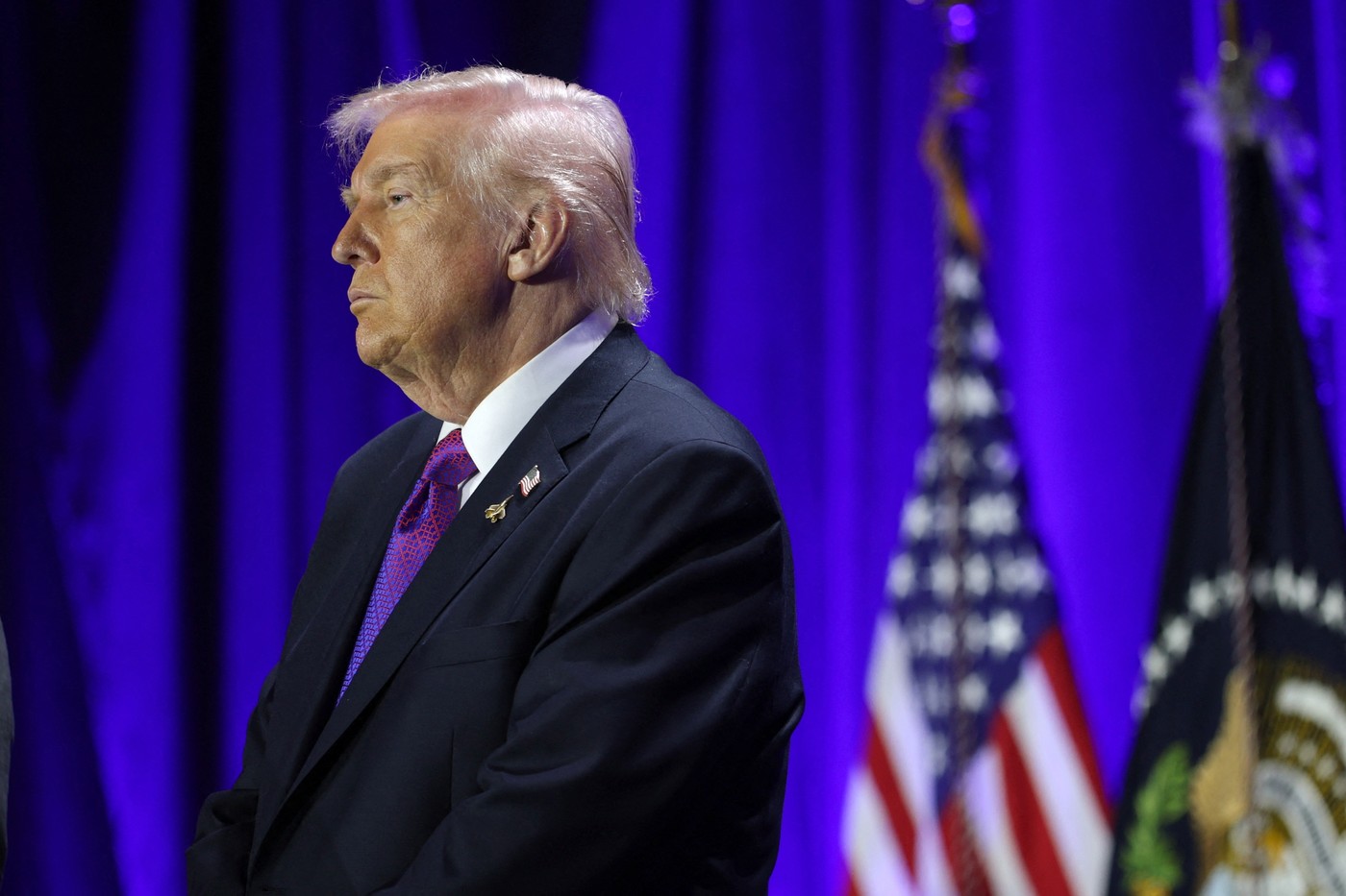 Donald Trump, ridiculizat de un oficial iranian de rang înalt în urma incidentului cu avionul F-15: „De la «schimbare de regim» la «poate cineva să ne găsească piloții?»”