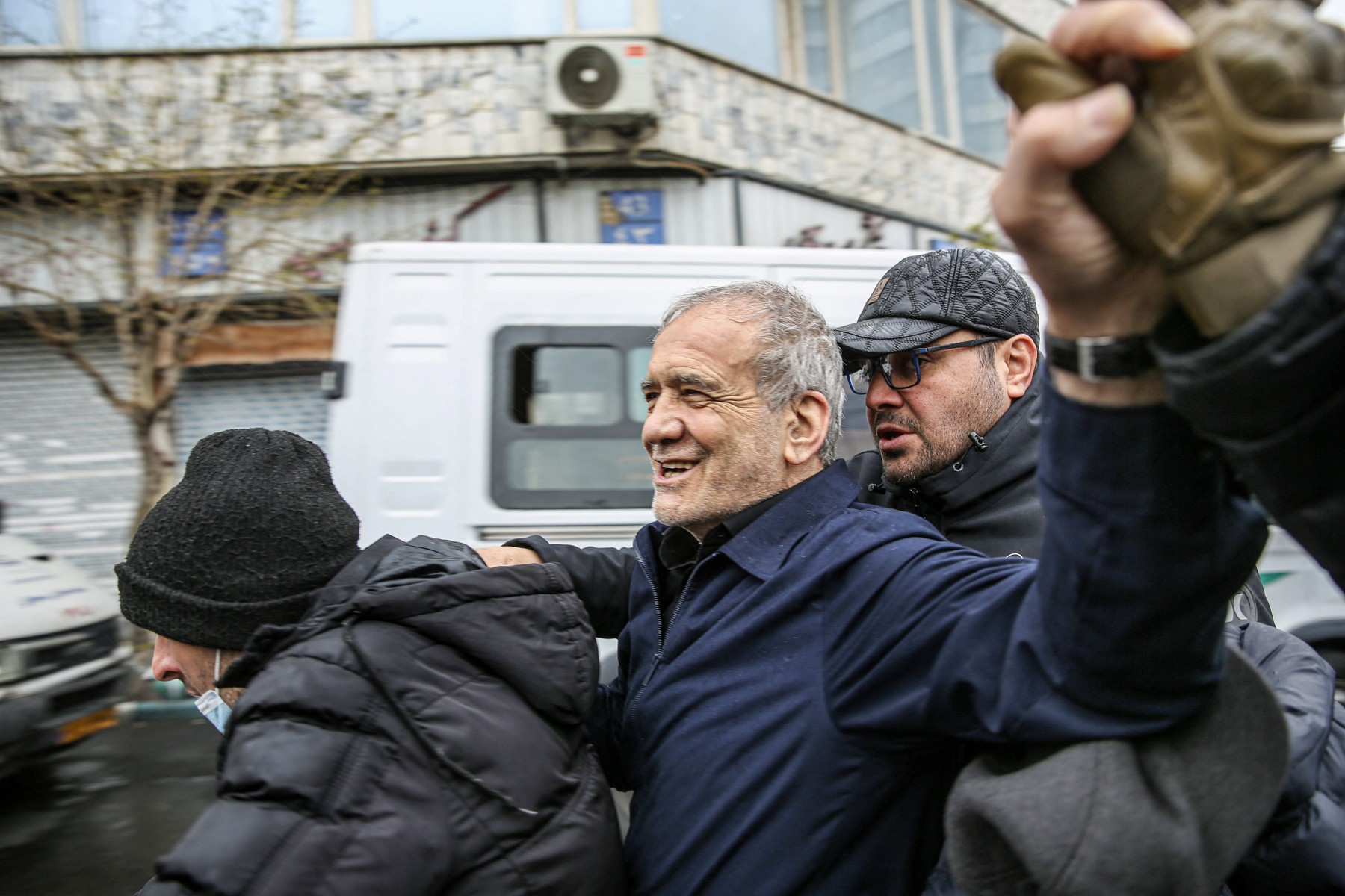Cum încearcă Iranul să demonstreze că „nu se lasă intimidat de atacuri” și că „rămâne la conducere”