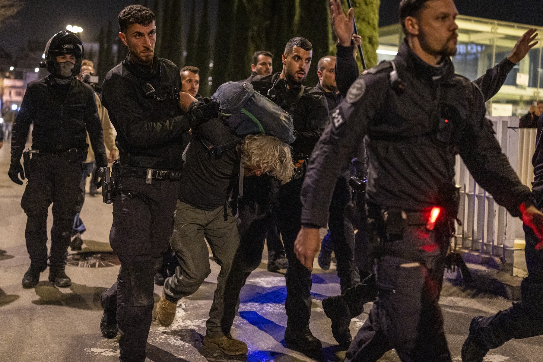Protest anti-război la Tel Aviv, dispersat de poliție. „Netanyahu reprezintă cea mai mare amenințare”