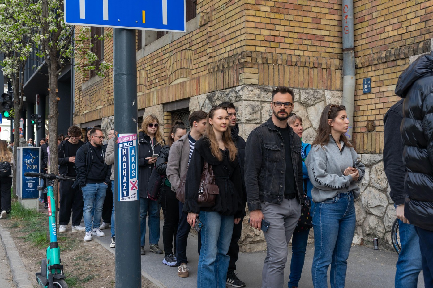 Un sociolog care a colaborat cu Trump afirmă că o participare ridicată la alegerile din Ungaria îl favorizează pe Orban.