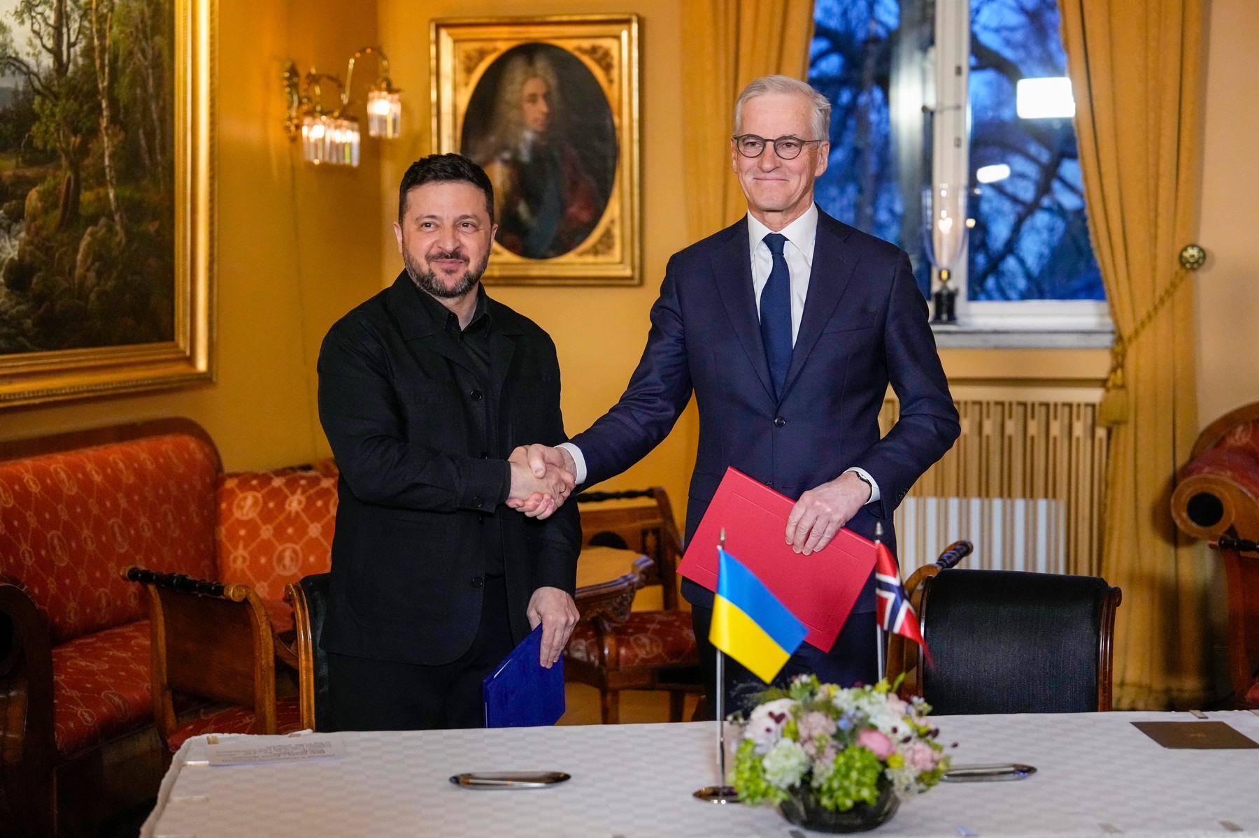 Norvegia va fabrica drone pentru Ucraina pe teritoriul său. Acord de colaborare în domeniul apărării cu Kievul.