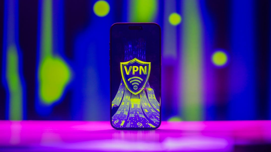 Cea mai bună soluție VPN pentru iPhone în 2026: Îmbunătățește-ți confidențialitatea în deplasare.