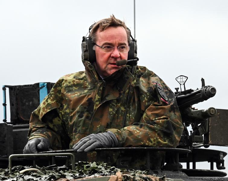 Prima reacție din Germania după anunțul Pentagonului referitor la retragerea trupelor americane din țara NATO