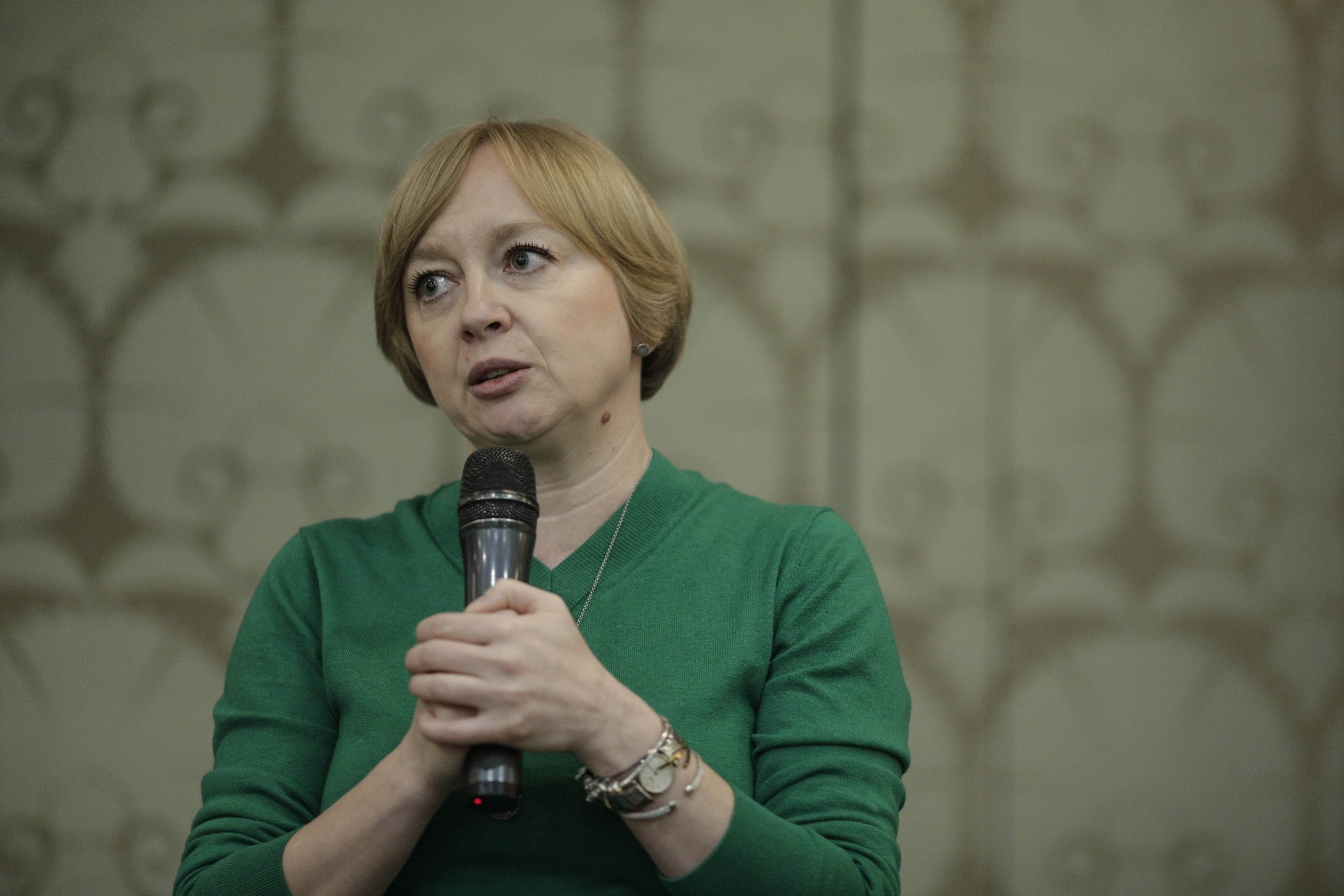 Fenomenul observat de Emilia Șercan în ziua publicării investigației Recorder: „De ce toate aceste televiziuni tac ca la comandă?”