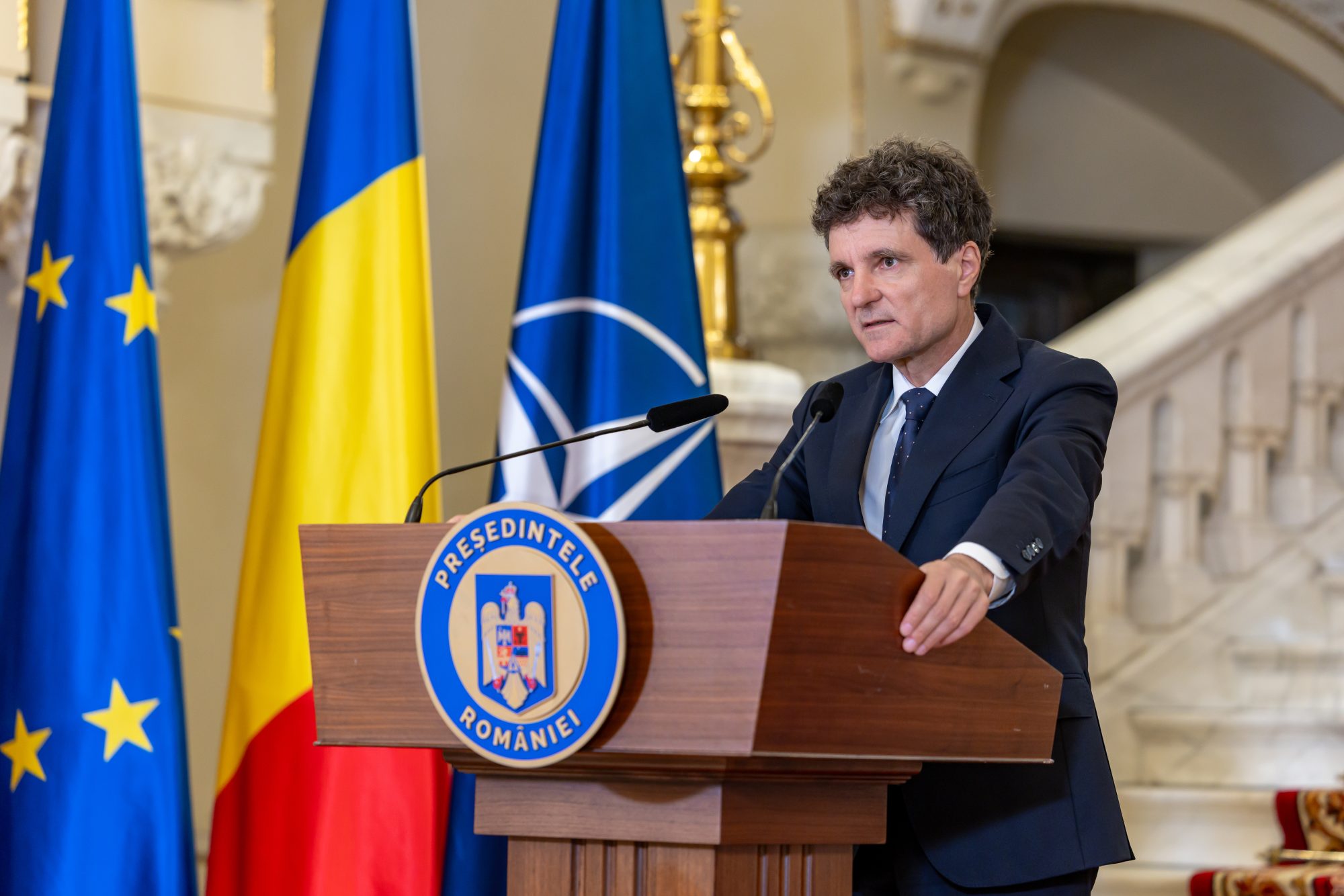 Când va efectua Nicușor Dan următoarea numire pentru funcția de premier. „Este mult mai probabil un guvern cu miniștri politici.”