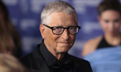 Bill Gates atrage atenția că guvernele nu sunt pregătite pentru efectele inteligenței artificiale asupra locurilor de muncă: „Multe vor dispărea pentru totdeauna”
