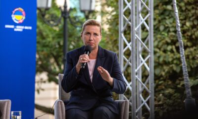 „Micul punct de pe nas”. Premierul Mette Frederiksen răspunde ferm la un sfat de înfrumusețare oferit de un chirurg.