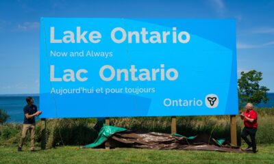 Canada a montat un panou mare cu denumirea Lacului Ontario, o nouă replică adresată SUA.