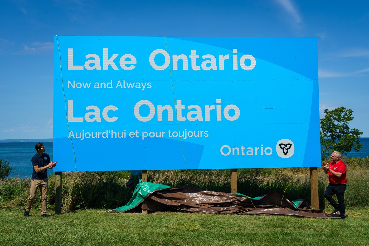 Canada a montat un panou mare cu denumirea Lacului Ontario, o nouă replică adresată SUA.
