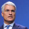 România ar putea beneficia de o parte din cei 770 de milioane de euro alocați prin PNRR pentru legea salarizării. Condițiile comunicate de Bruxelles