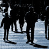 Creierul tău te percepe pe tine, cel de peste 10 ani, ca pe un străin, motiv pentru care nu reușești să economisești.