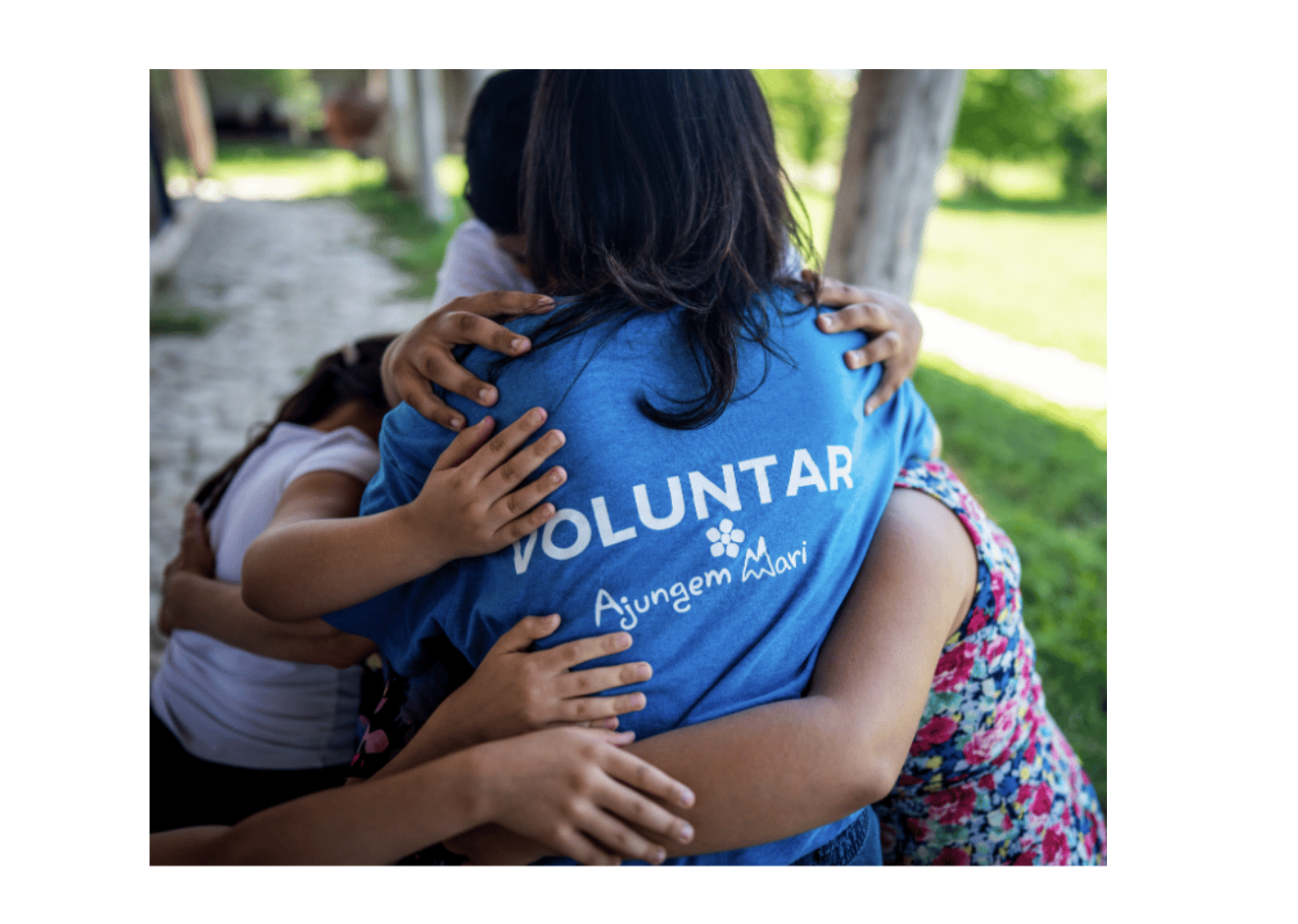 Într-o lume influențată de tehnologie și inteligență artificială, Ajungem MARI caută 1000 de voluntari care să devină modele pentru copiii instituționalizați din București și din 29 de județe. Înscrierile sunt deschise până pe 30 septembrie!
