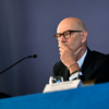 Franţa renunţă la obiectivul de diminuare a deficitului bugetar.