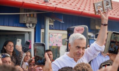 AUR detaliază motivele pentru care a transportat persoane din Timișoara la Oradea pentru a-l sprijini pe Călin Georgescu.