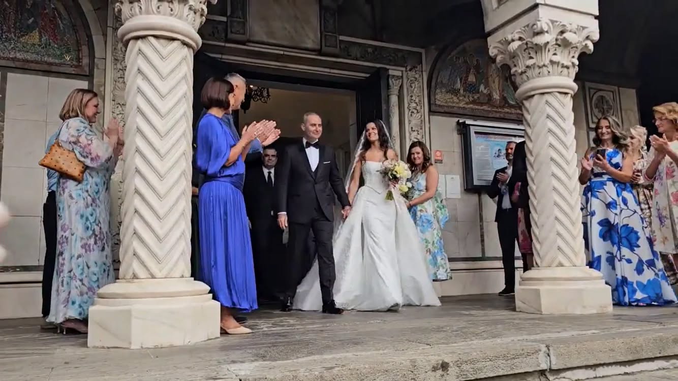 Ministrul Alexandru Nazare s-a căsătorit, iar la petrecere a fost prezent și președintele Nicușor Dan.