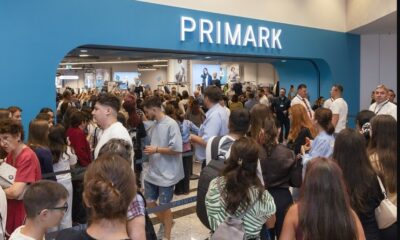 SURPRIZĂ la Primark. Își schimbă strategia și începe livrările la domiciliu după ce a ezitat mult timp în privința acestora.