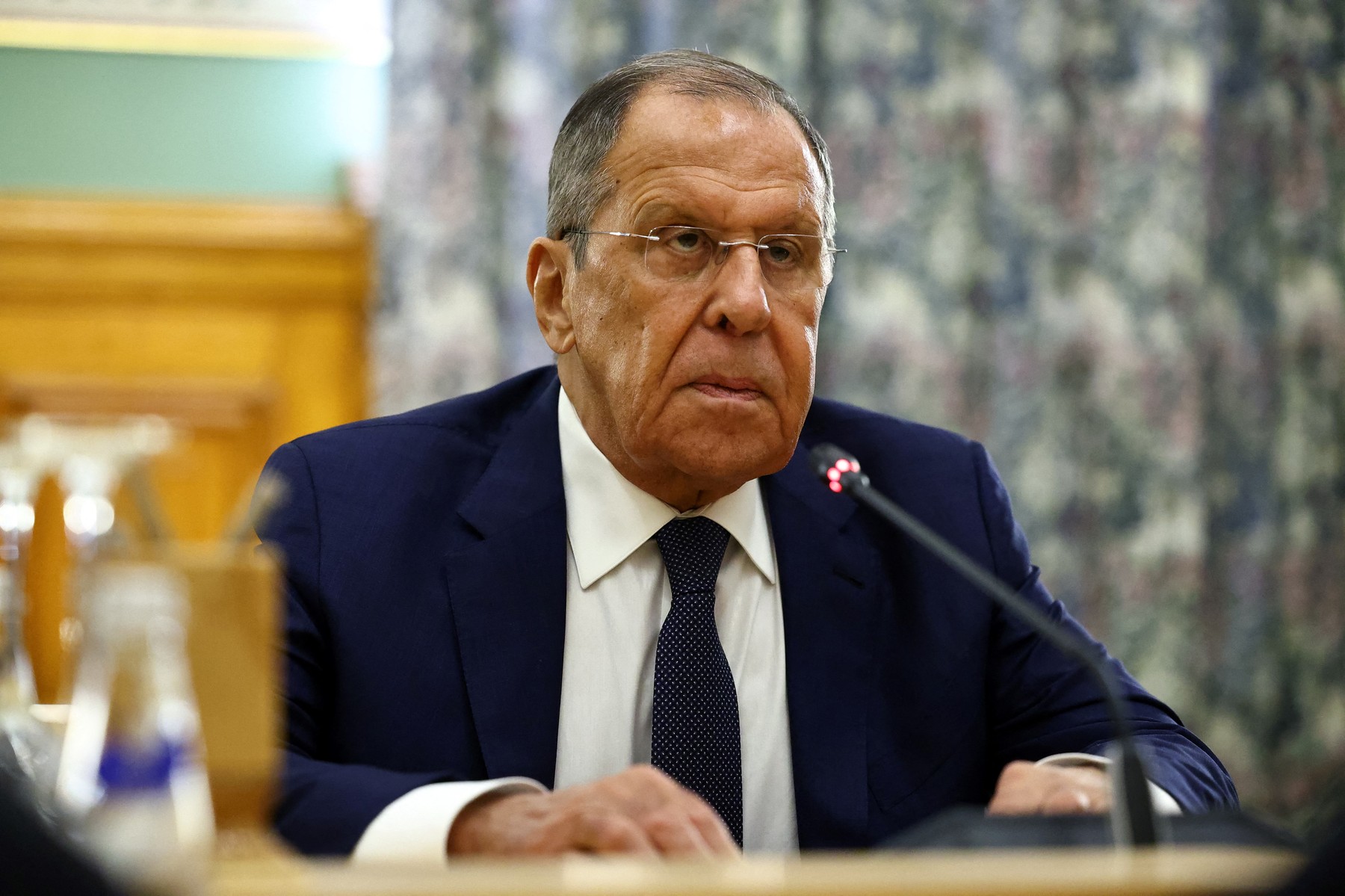 „Un gest semnificativ de bunăvoinţă”, afirmă Lavrov referitor la invitaţia făcută lui Zelenski de a se deplasa la Moscova.