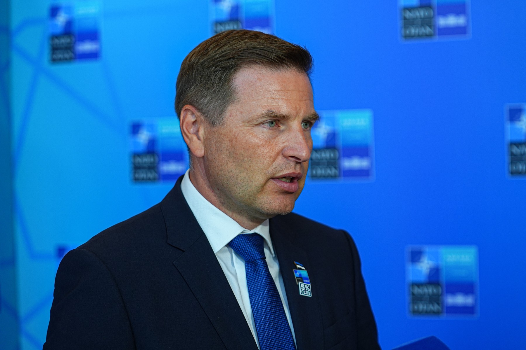 Ministrul Apărării din Estonia a renunțat la funcție după ce guvernul său a investit 70 de milioane de euro în muniție defectă pentru Kiev.